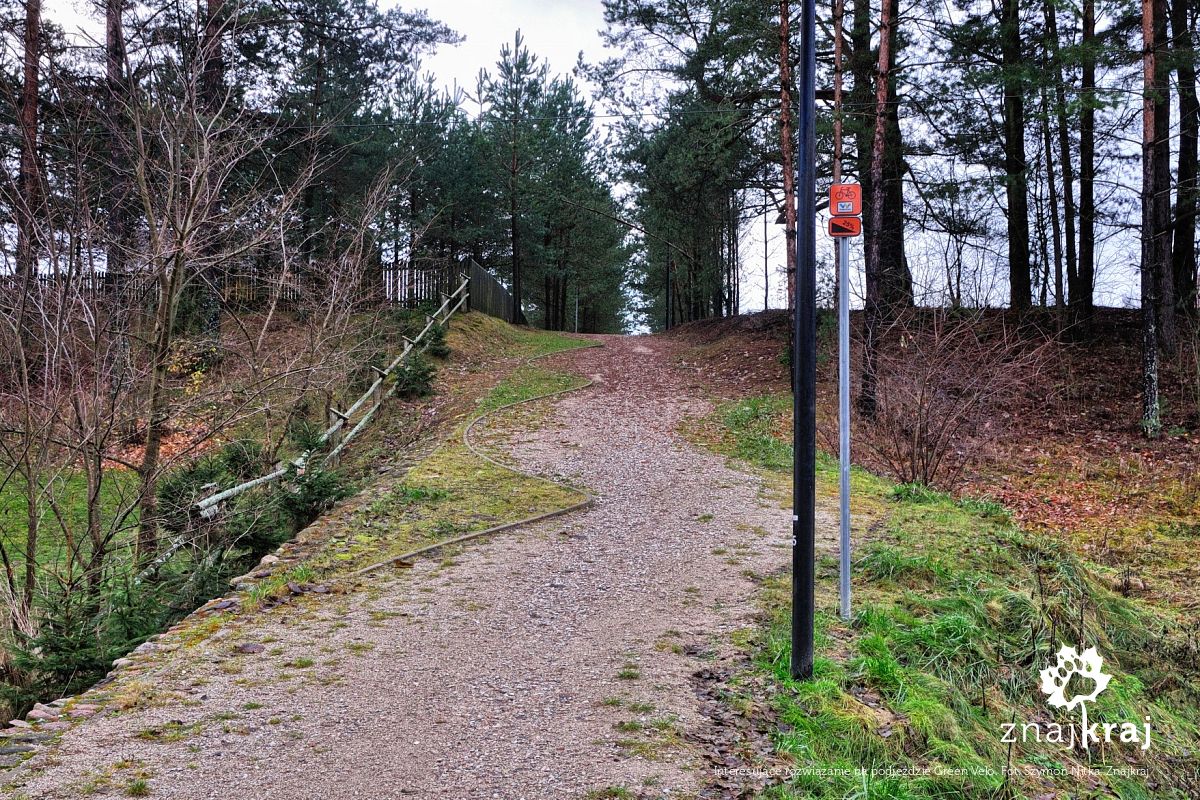Interesujące rozwiązanie na podjeździe Green Velo Interesujące rozwiązanie na podjeździe Green Velo