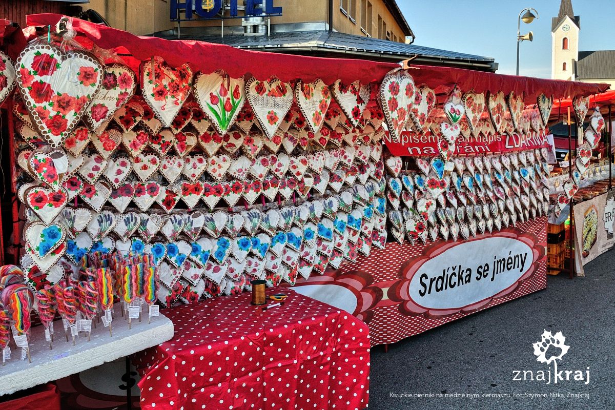 Kisuckie pierniki na niedzielnym kiermaszu