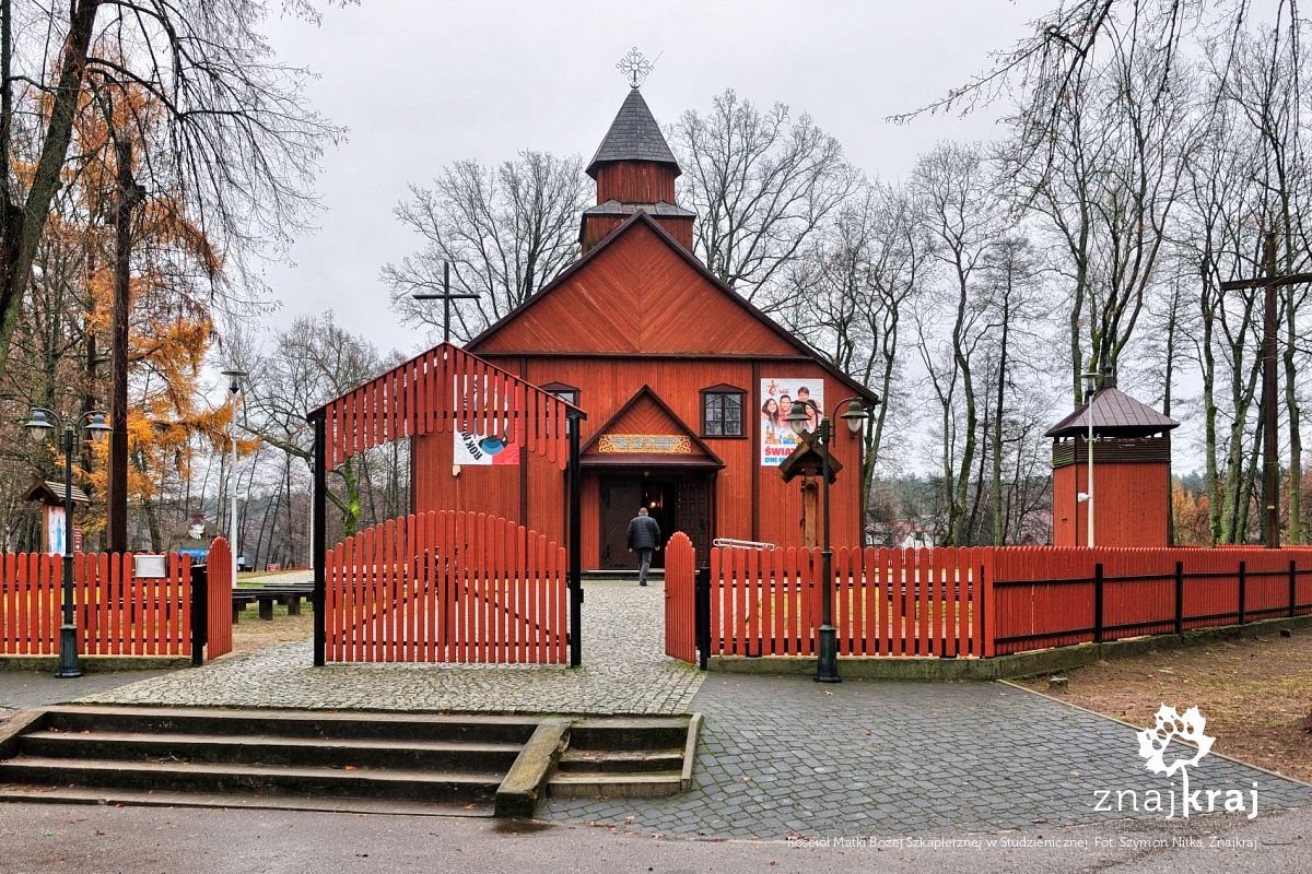 Kościół Matki Bożej Szkaplerznej w Studzienicznej Kościół Matki Bożej Szkaplerznej w Studzienicznej