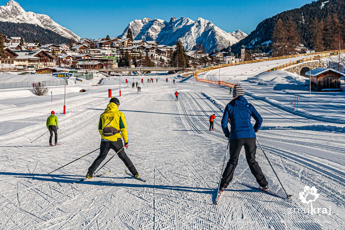 Lekcja jazdy na biegówkach w Seefeld