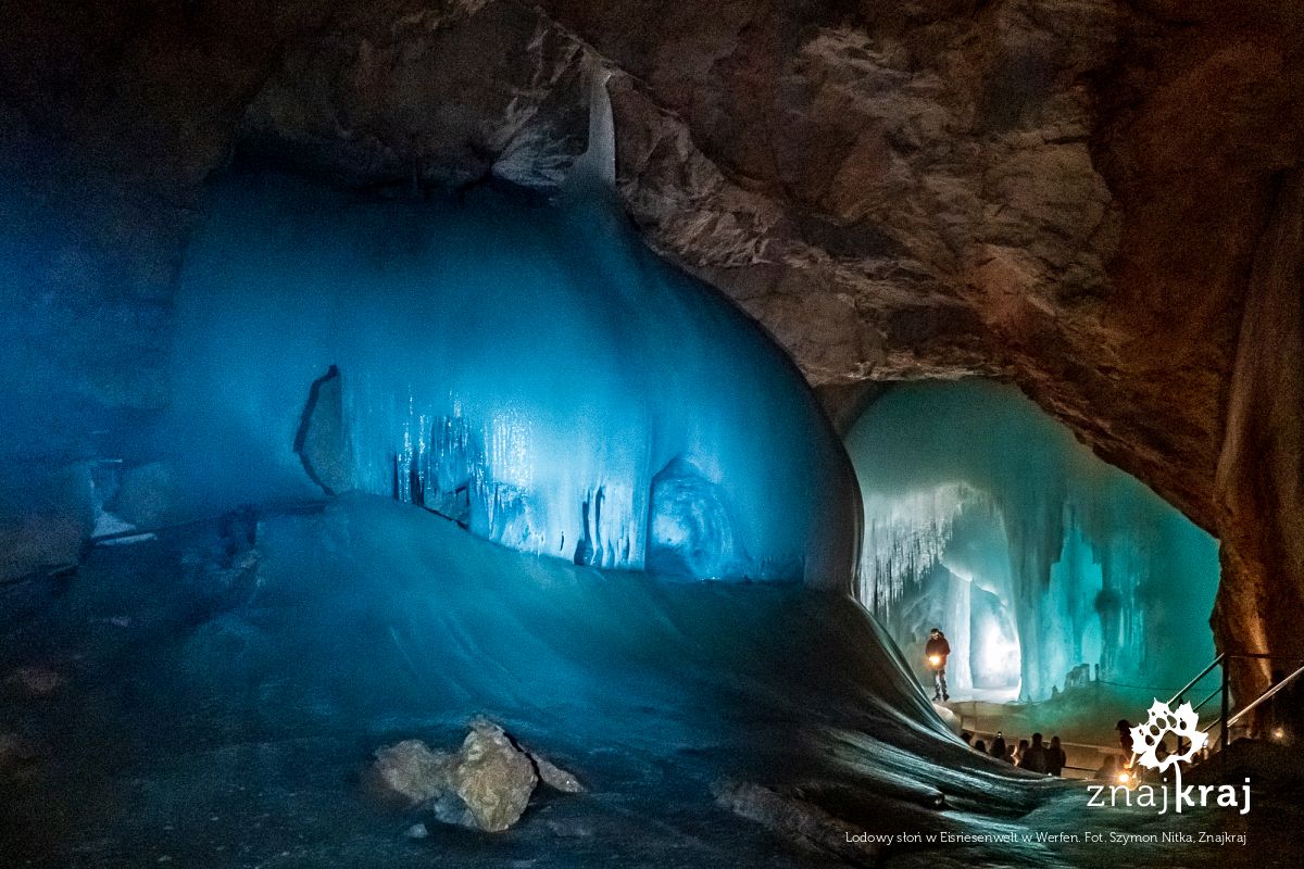 Lodowy słoń w Eisriesenwelt w Werfen