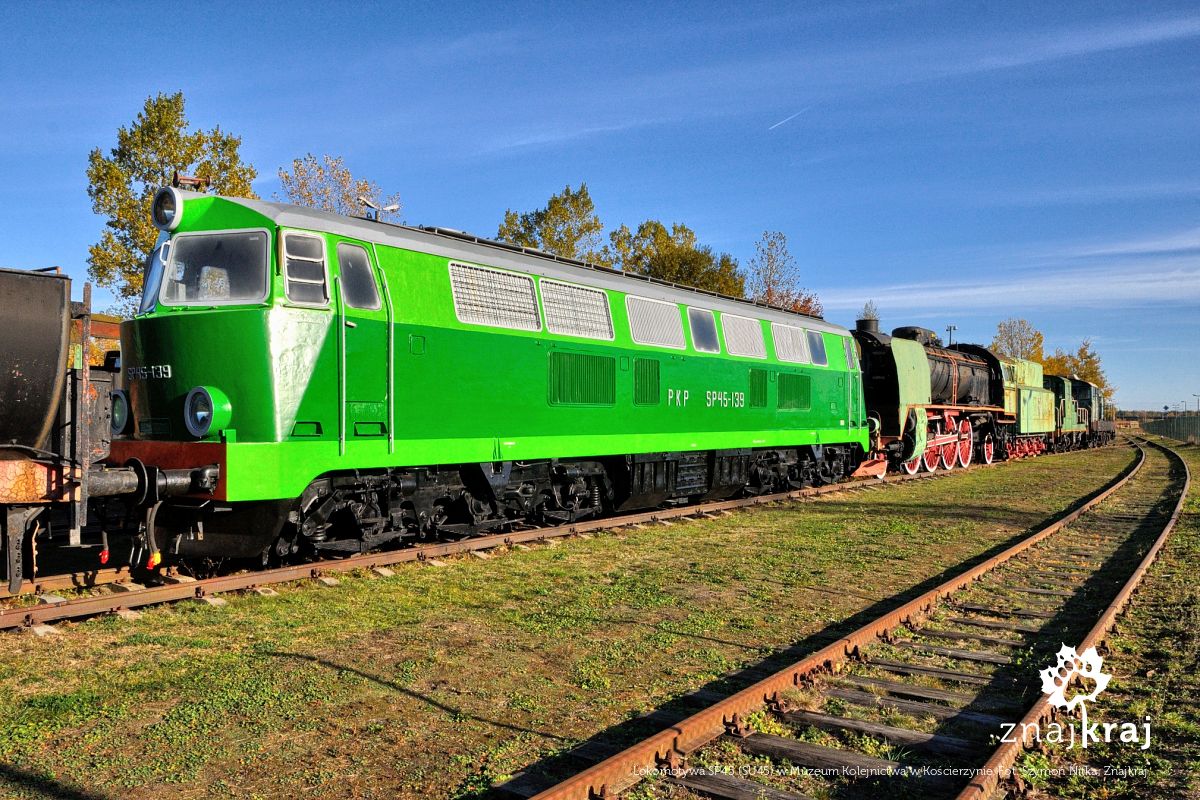 Lokomotywa SP45 (SU45) w Muzeum Kolejnictwa w Kościerzynie