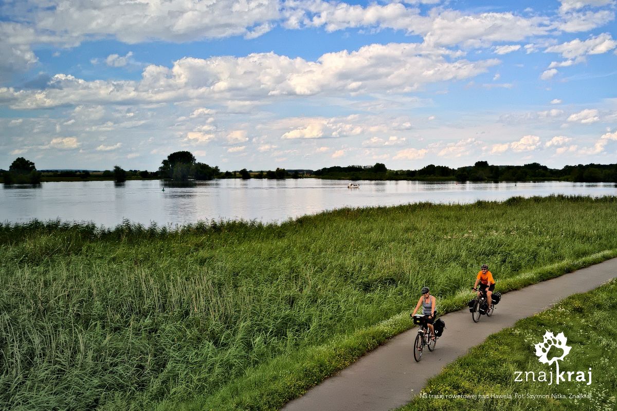 Na trasie rowerowej nad Hawelą