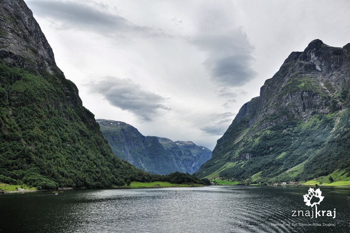 Naeroyfjord Naeroyfjord