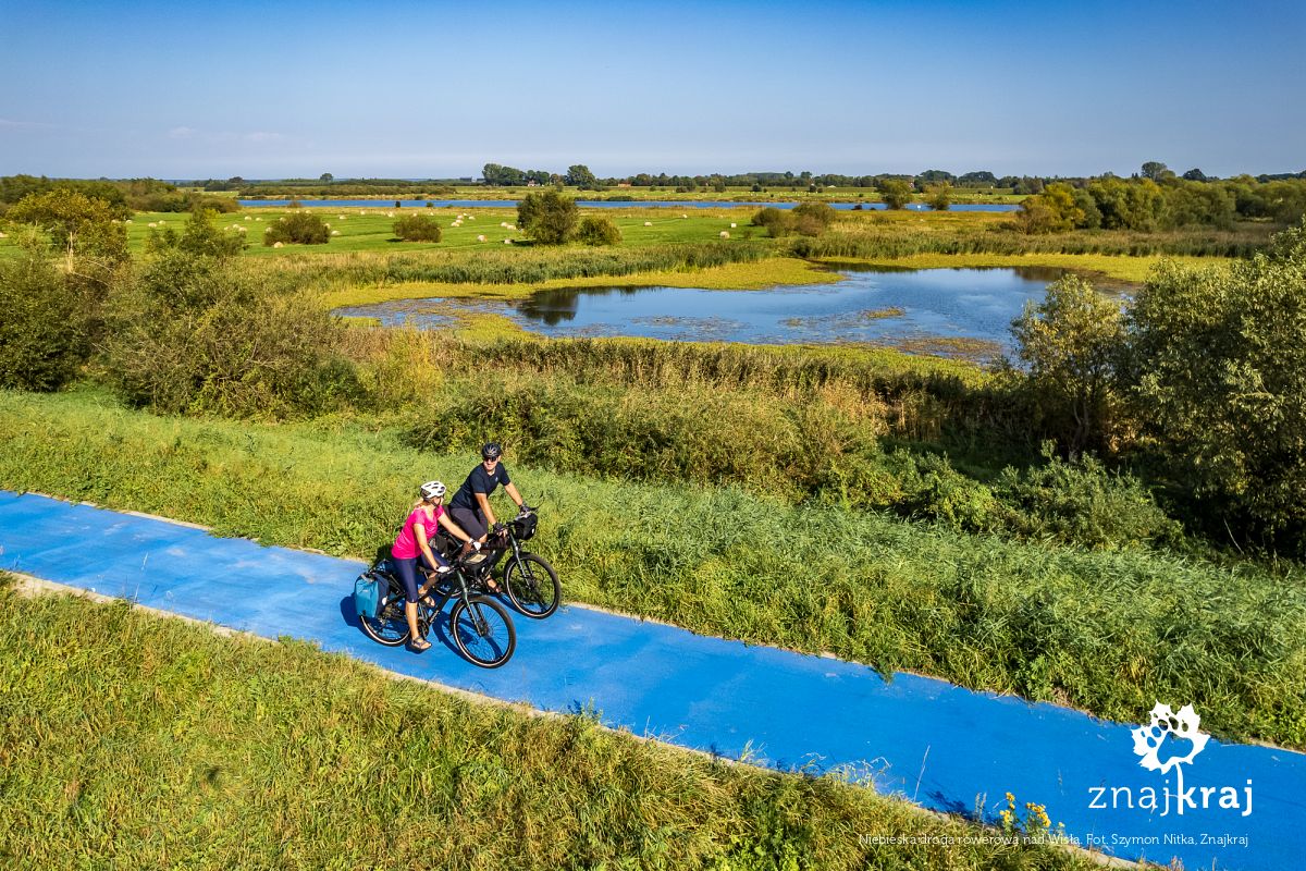 Niebieska droga rowerowa nad Wisłą