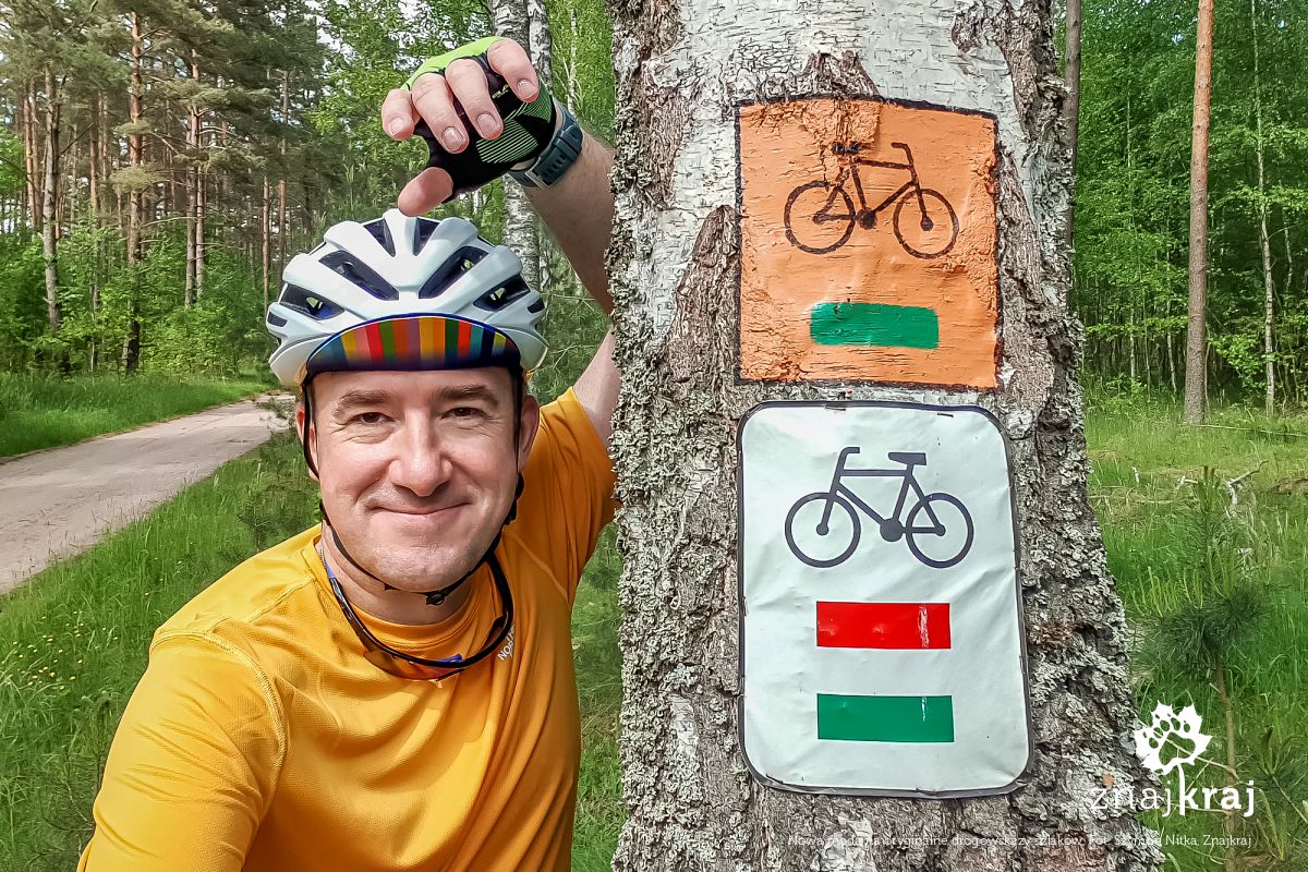 Nowa moda na oryginalne drogowskazy szlaków