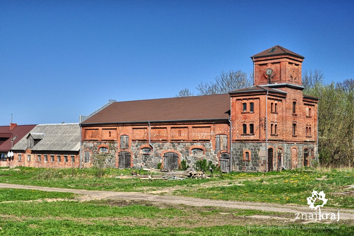 Obora w Osiekach Lęborskich Obora w Osiekach Lęborskich