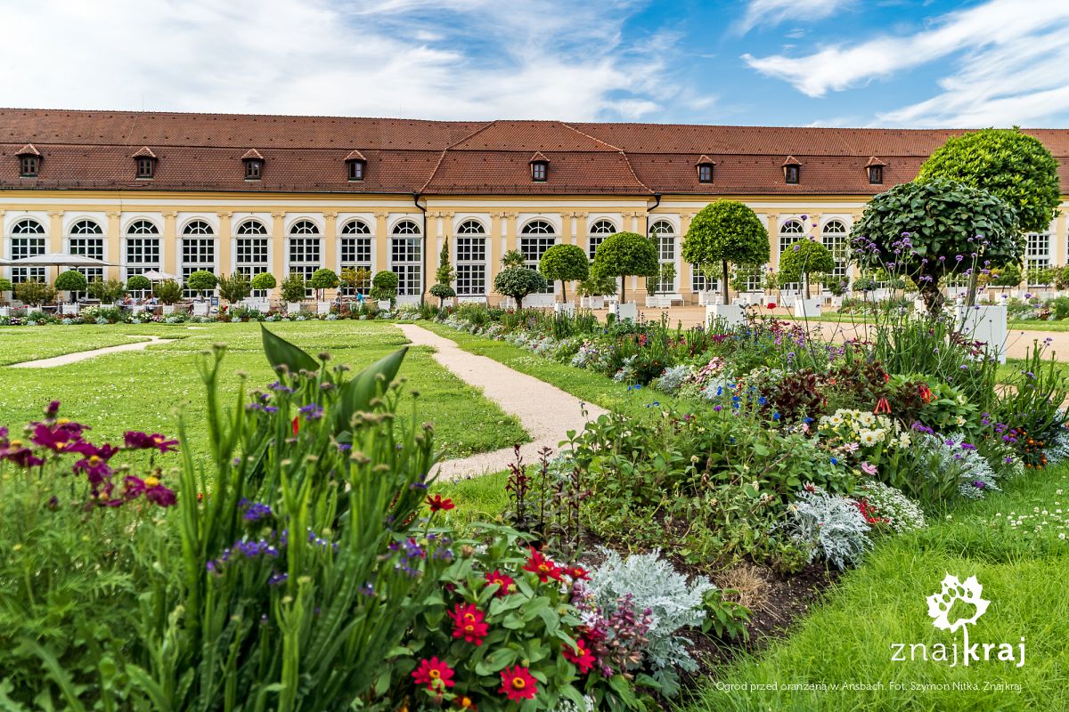 Ogród przed oranżerią w Ansbach