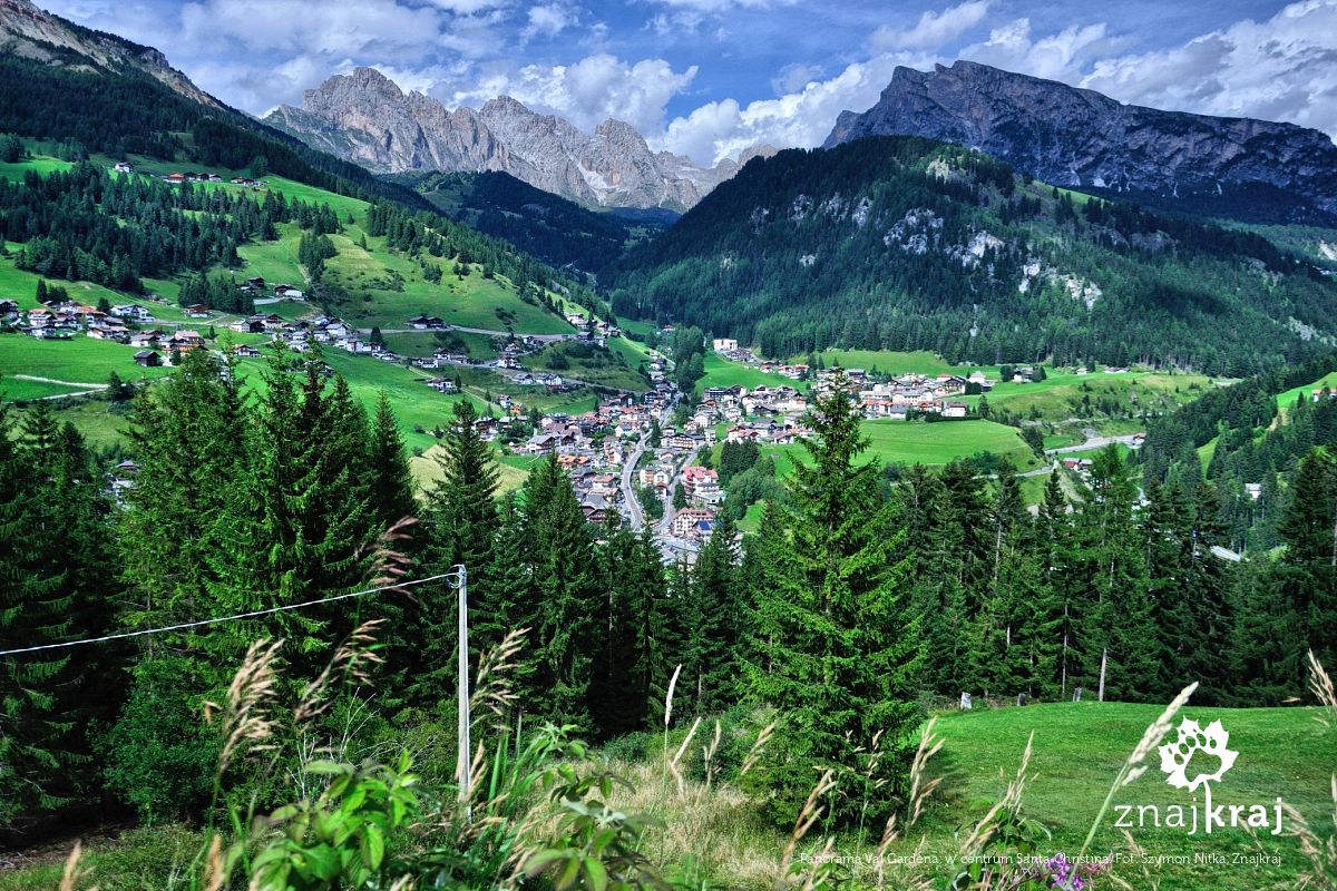 Panorama Val Gardena, w centrum Santa Christina Panorama Val Gardena, w centrum Santa Christina