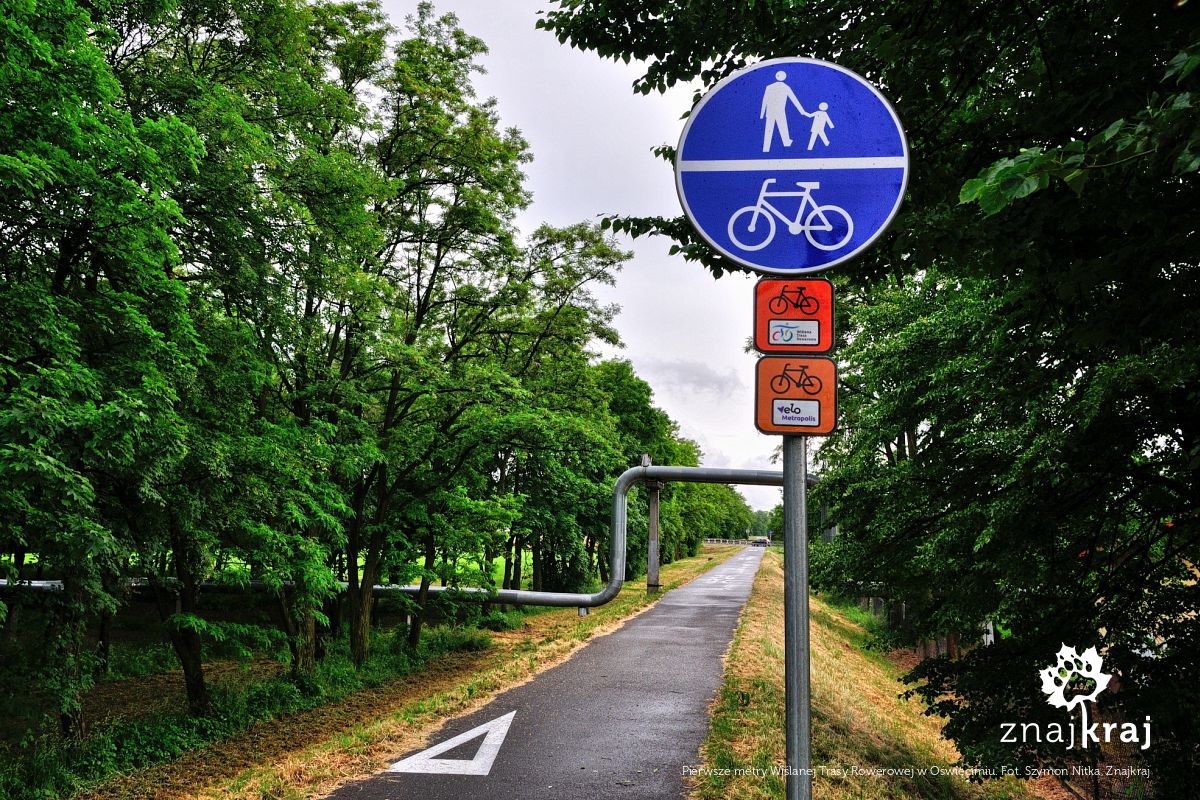 Pierwsze metry Wiślanej Trasy Rowerowej w Oświęcimiu