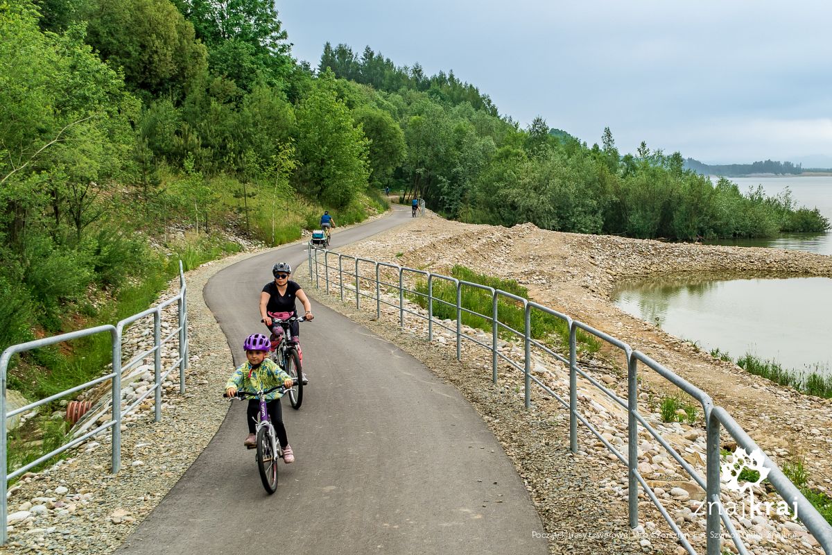 Początek trasy rowerowej Velo Czorsztyn