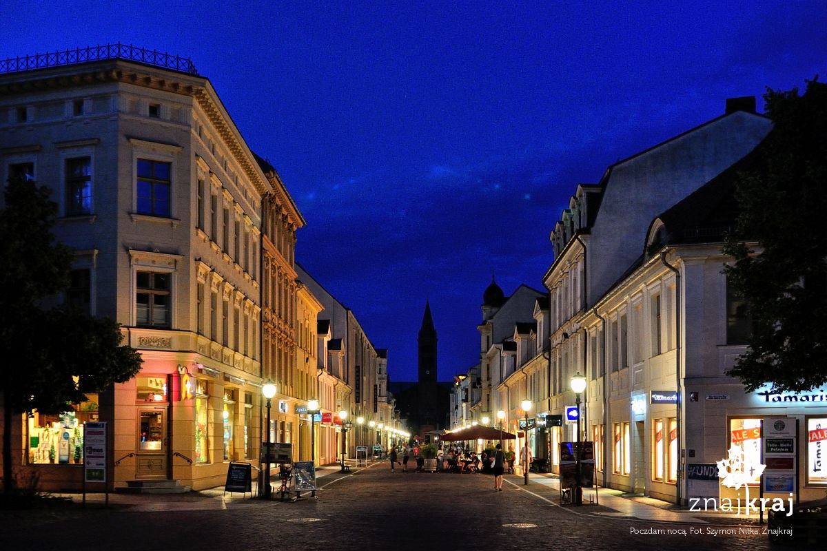 Poczdam nocą