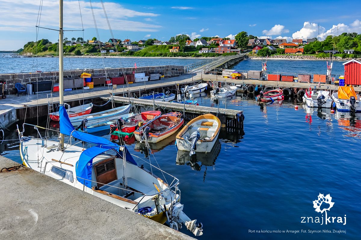 Port na końcu molo w Arnager