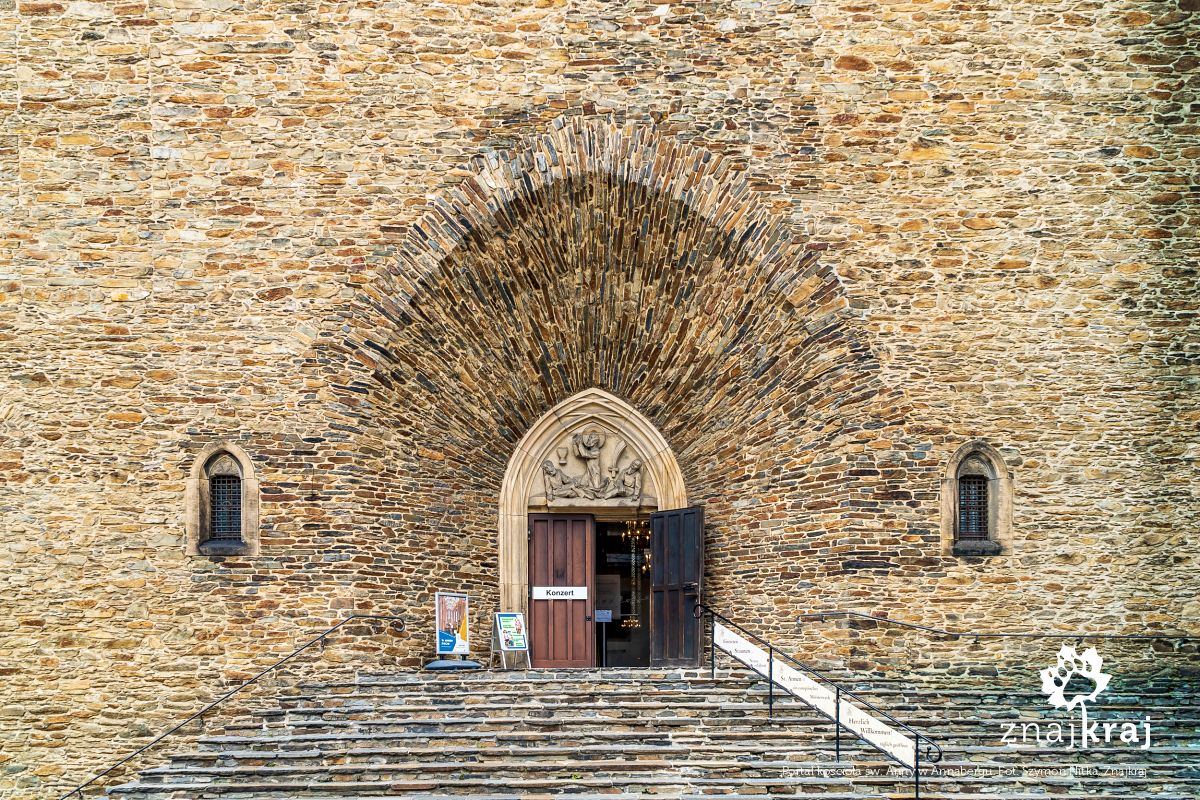Portal kościoła św. Anny w Annabergu