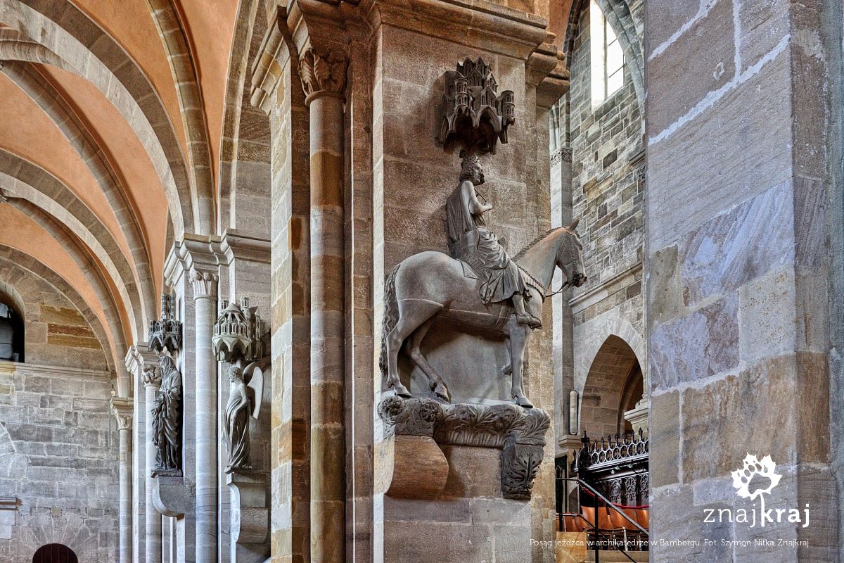Posąg jeźdźca w archikatedrze w Bambergu