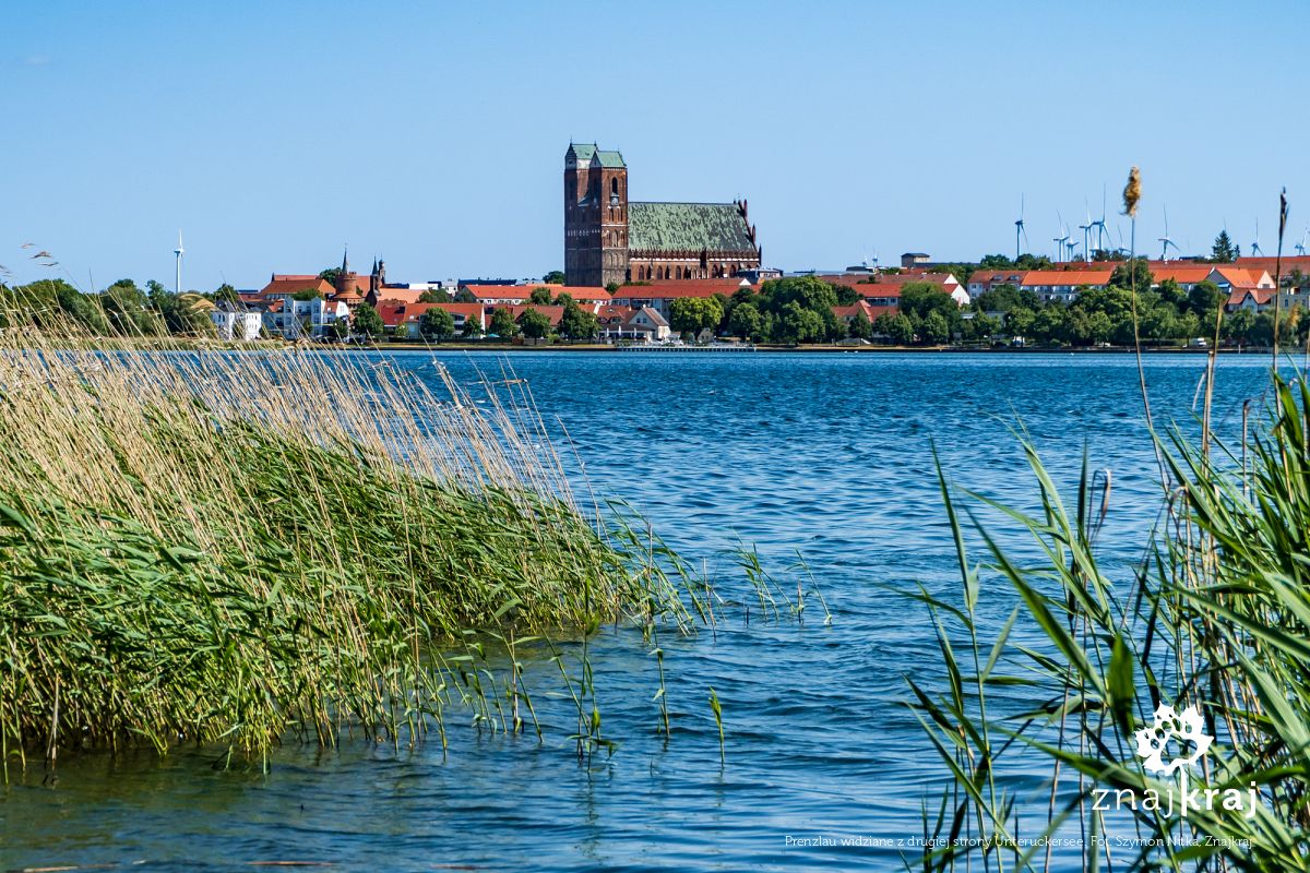 Prenzlau widziane z drugiej strony Unteruckersee