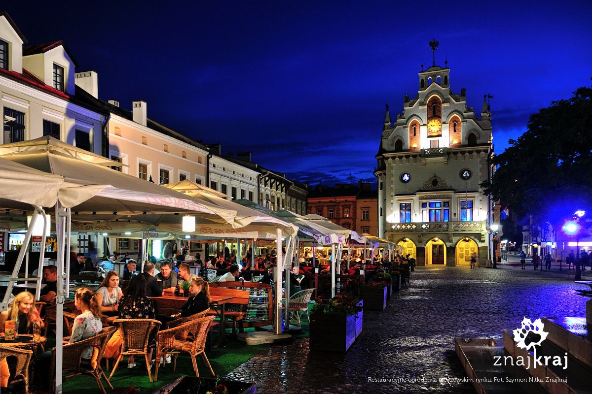 Restauracyjne ogródki na rzeszowskim rynku