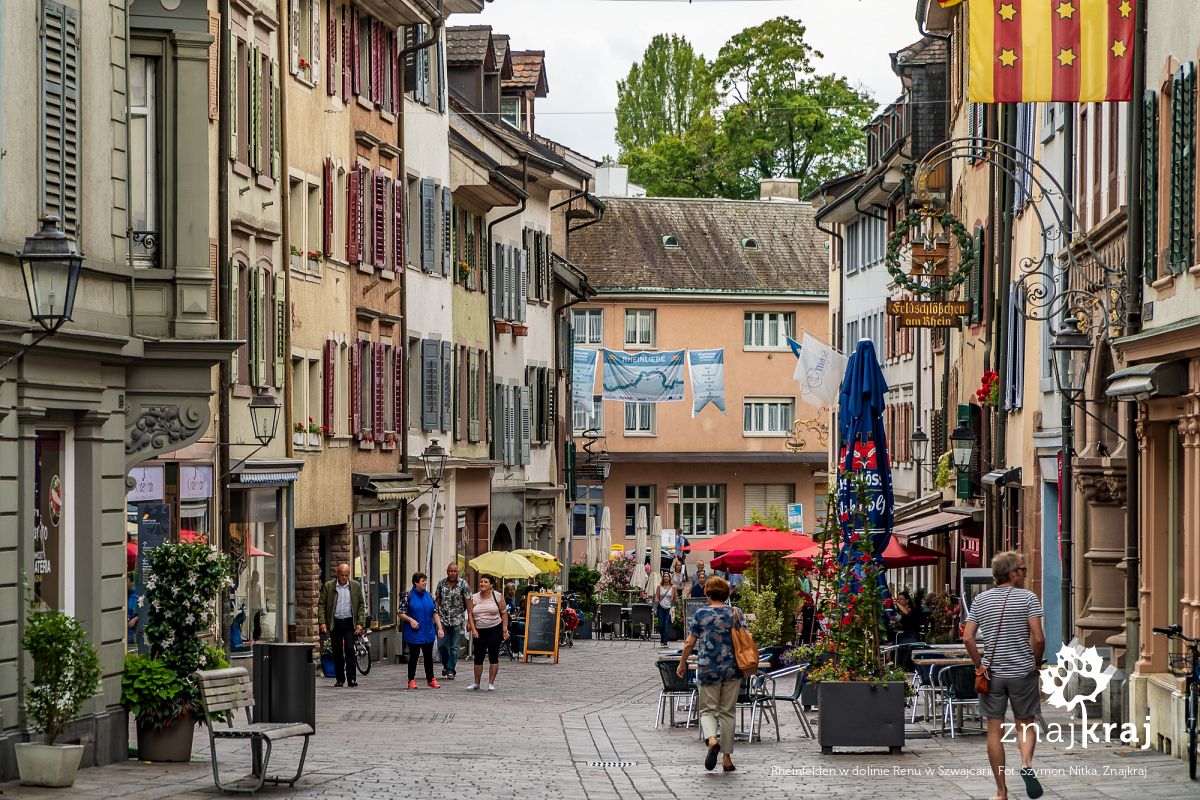 Rheinfelden w dolinie Renu w Szwajcarii