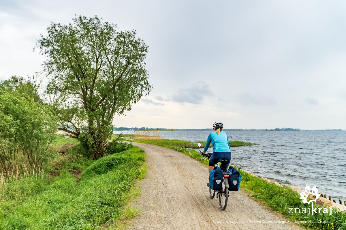 Rowerem nad wodami Zalewu Szczecińskiego