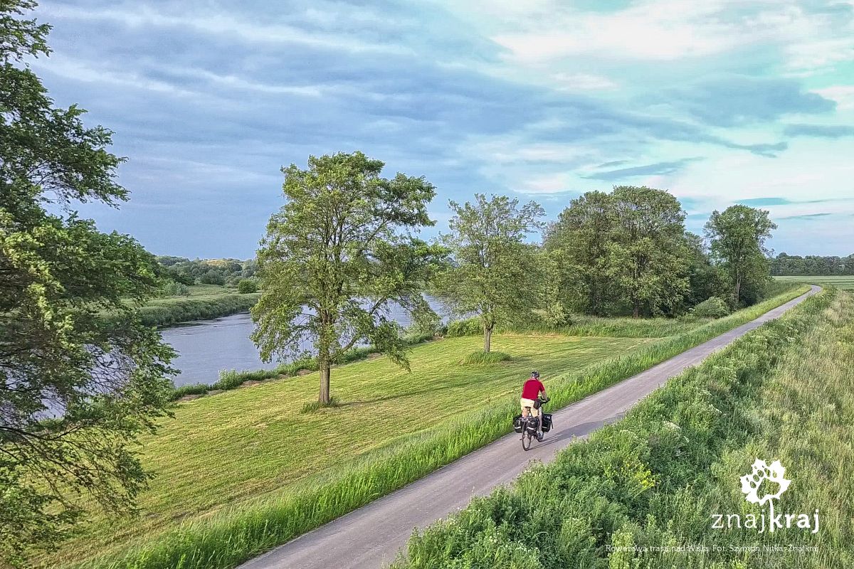 Rowerowa trasa nad Wisłą
