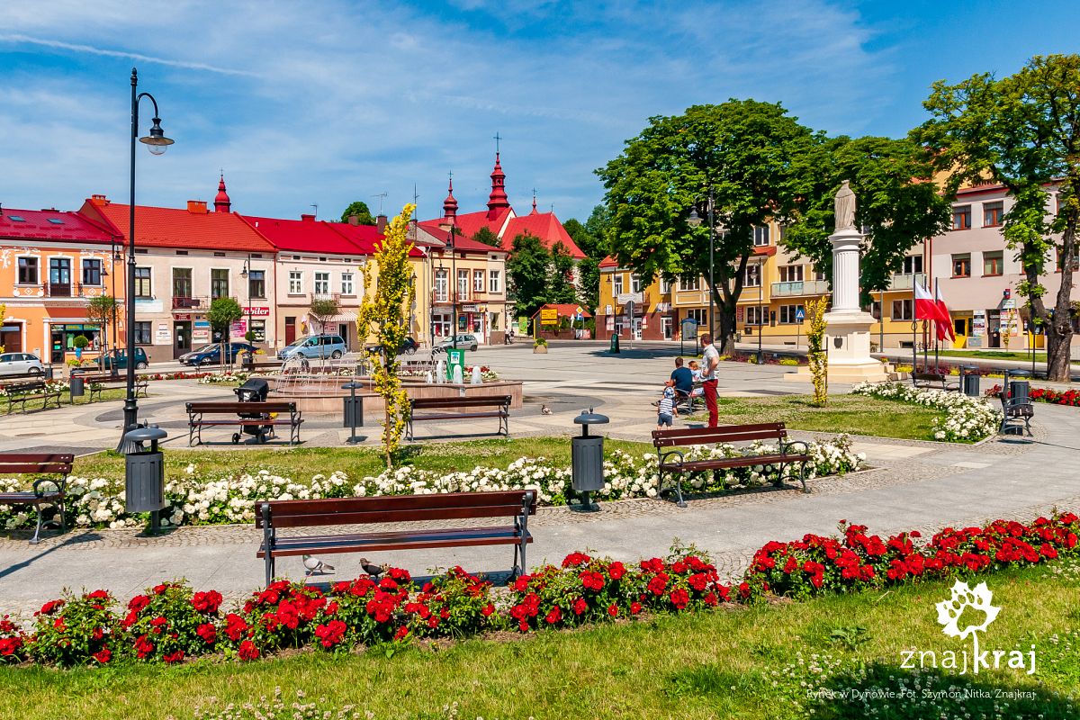Rynek w Dynowie