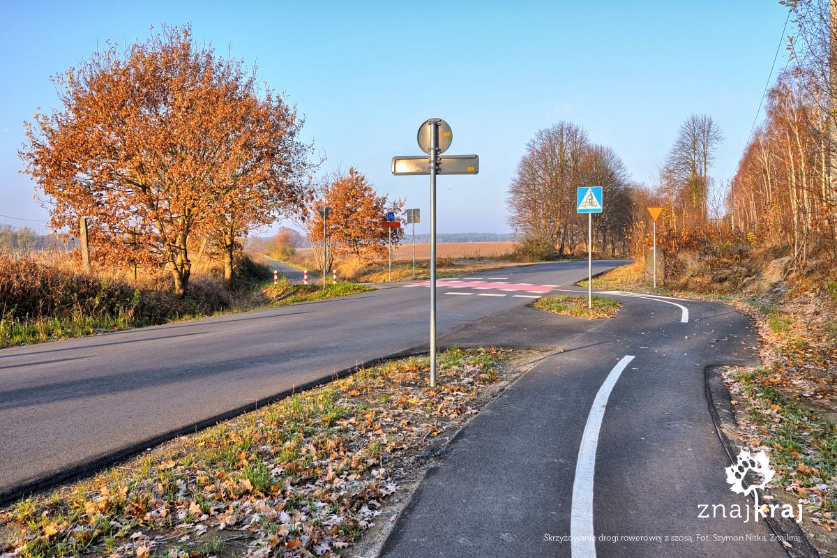 skrzyzowanie-drogi-rowerowej-z-szosa-pom