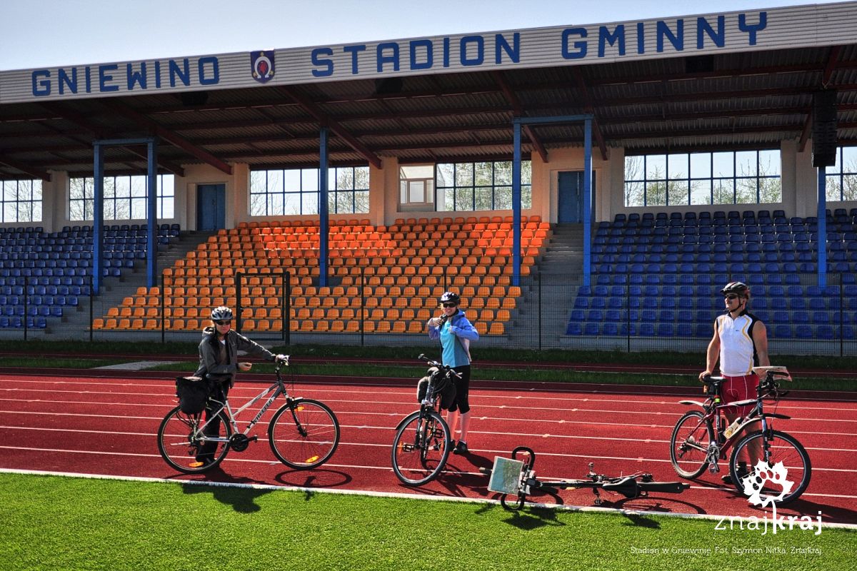 Stadion w Gniewinie Stadion w Gniewinie