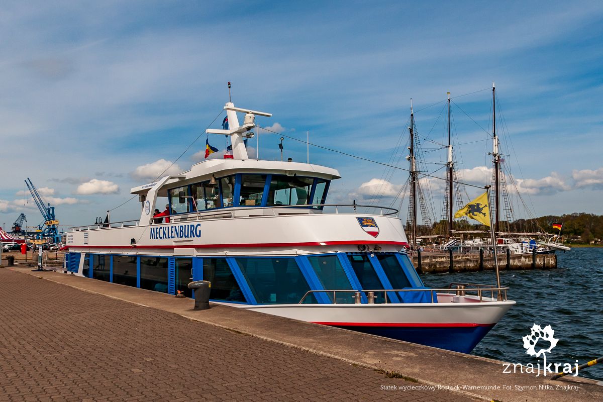 Statek wycieczkowy Rostock-Warnemünde