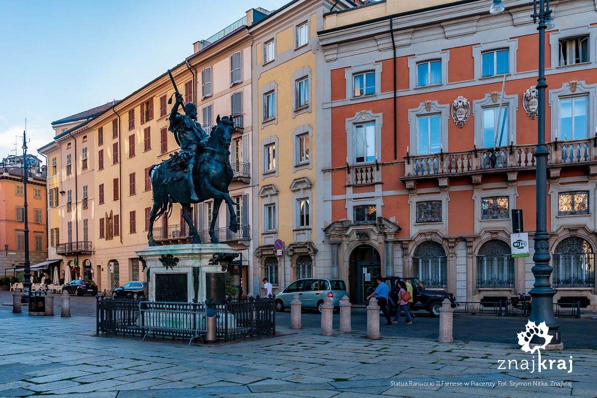 Statua Ranuccio II Farnese w Piacenzy