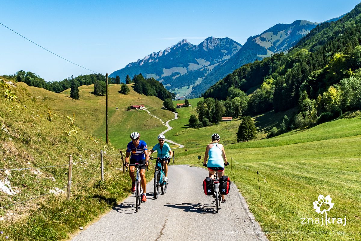 Szlak Jezior biegnący przez region Gruyères