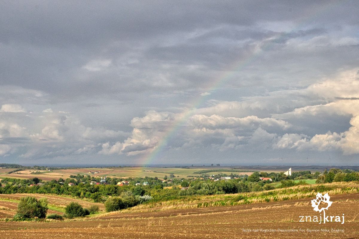 Tęcza nad Pogórzem Przemyskim