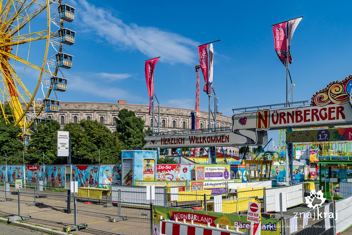 Teren zjazdów NSDAP - wesołe miasteczko