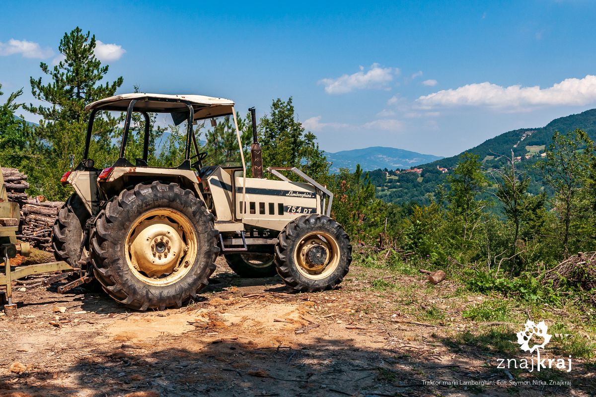Traktor marki Lamborghini