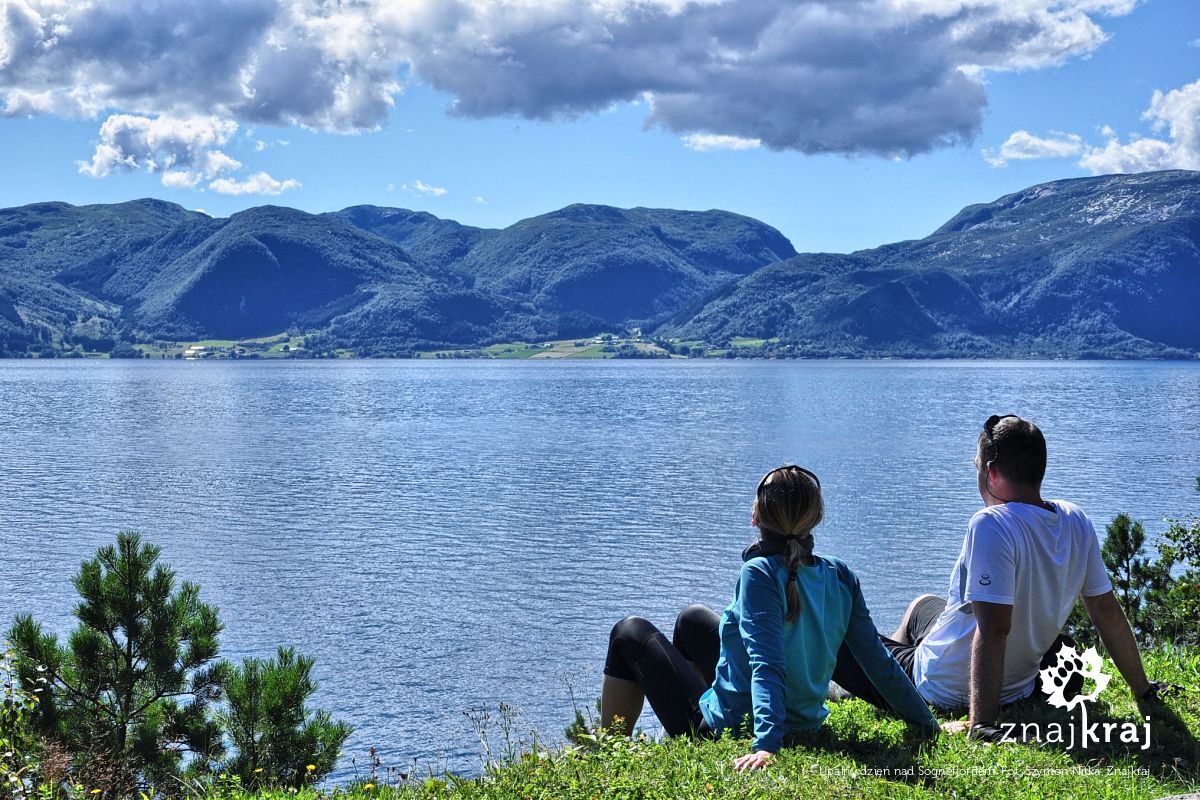 Upalny dzień nad Sognefjordem Upalny dzień nad Sognefjordem