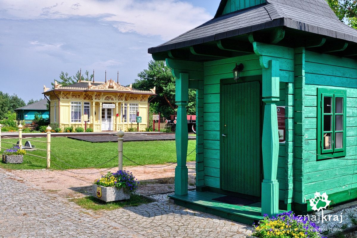 Wartownia ze Spały w skansenie w Tomaszowie Mazowieckim Wartownia ze Spały w skansenie w Tomaszowie Mazowieckim