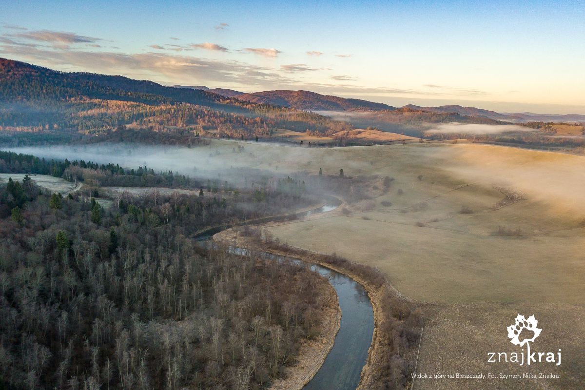 Widok z góry na Bieszczady