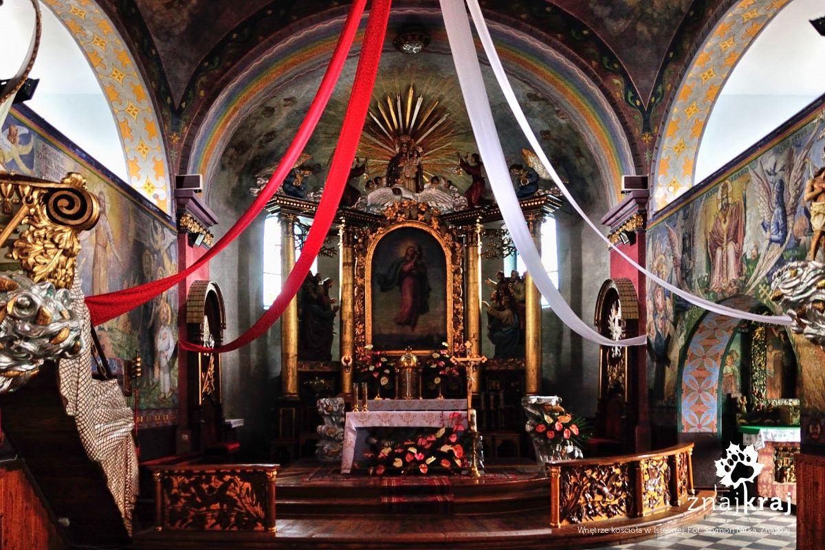 Wnętrze kościoła w Istebnej Wnętrze kościoła w Istebnej
