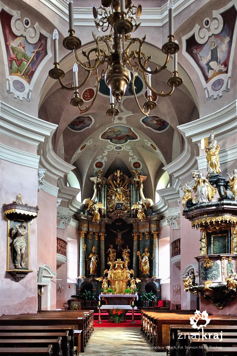 Wnętrze kościoła w Villach Wnętrze kościoła w Villach