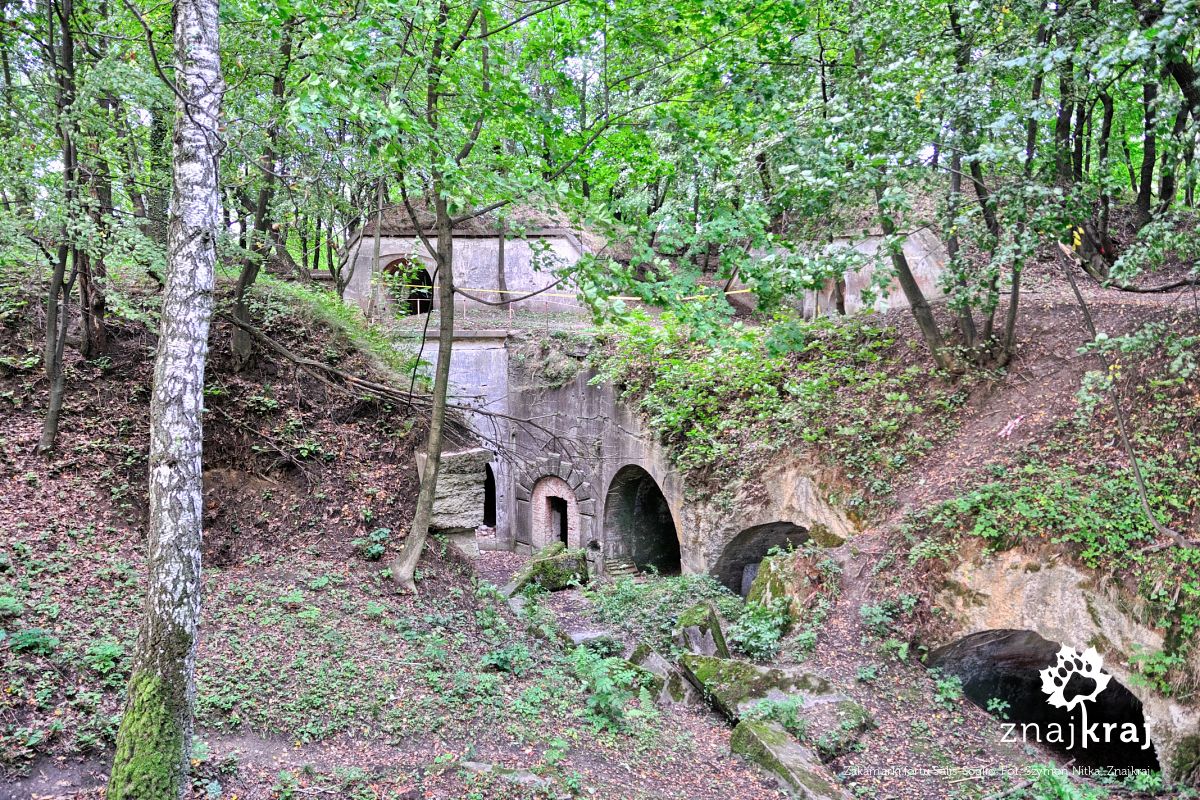 Zakamarki fortu Salis-Soglio