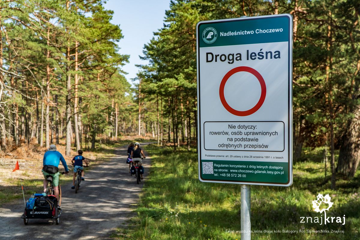 Zakaz wjazdu na leśną drogę koło Białogóry