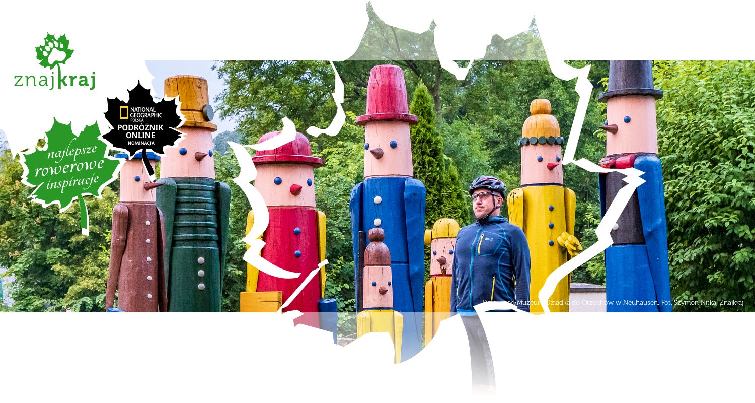 Figury pod Muzeum Dziadka do Orzechów w Neuhausen