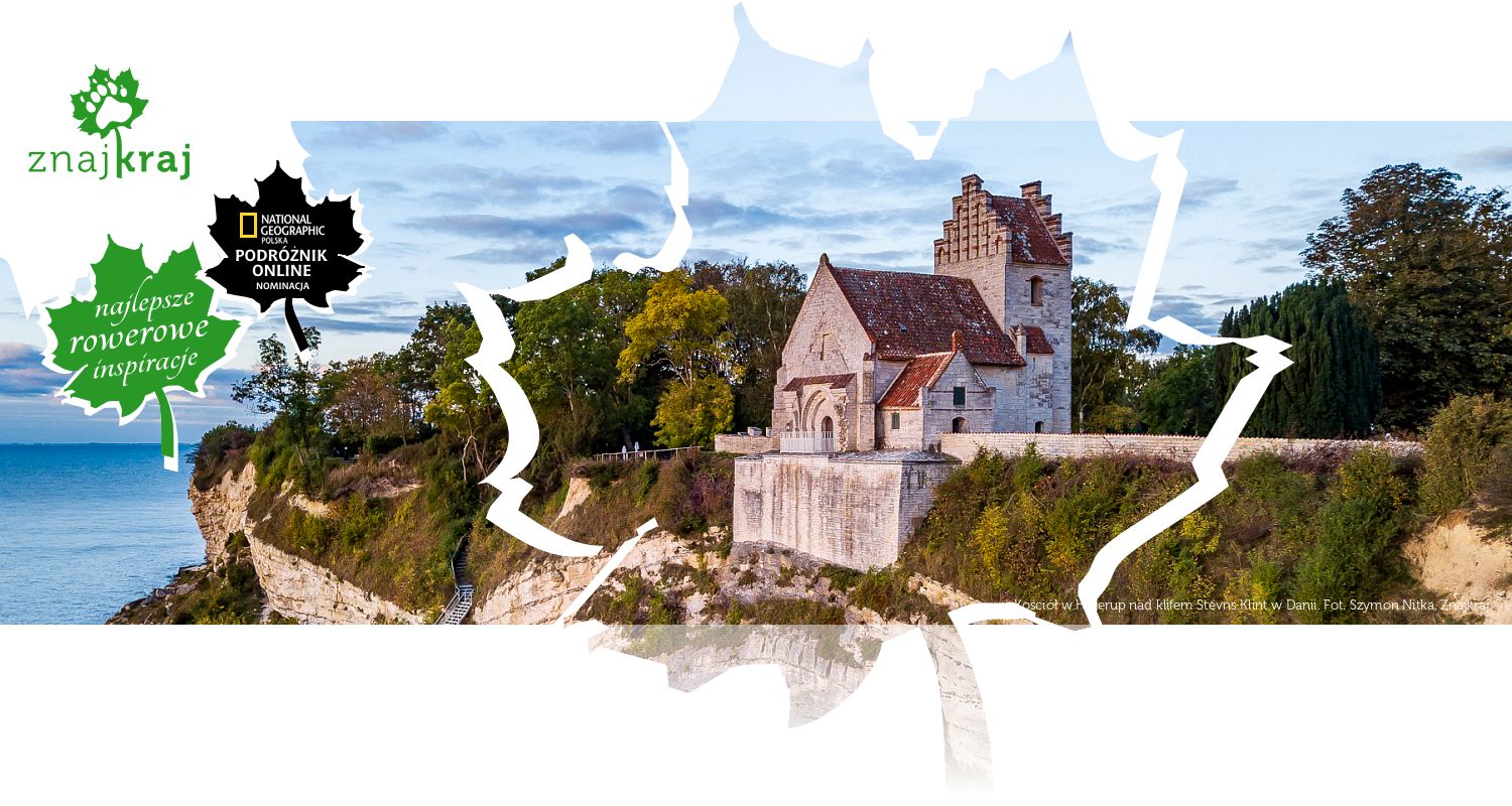 Kościół w Højerup nad klifem Stevns Klint w Danii