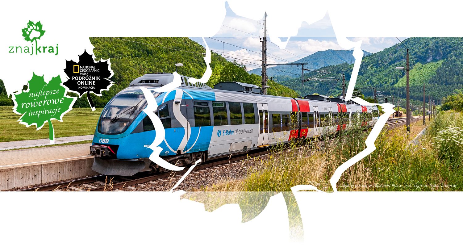 Lokalny pociąg w Alpach w Austrii