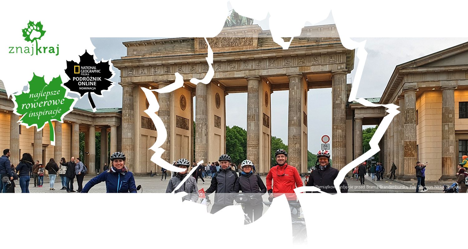 Pamiątkowe zdjęcie przed Bramą Brandenburską