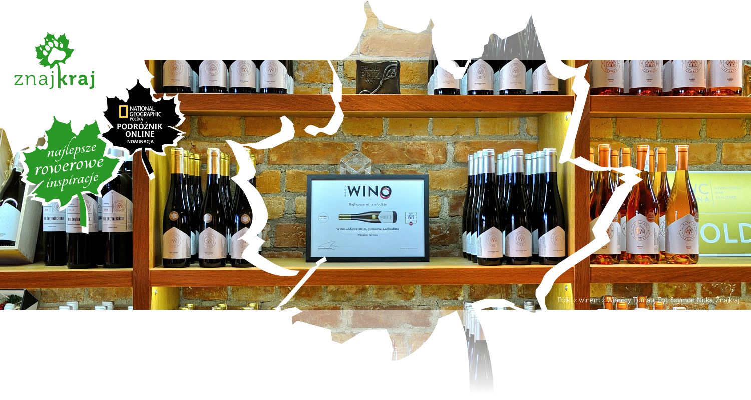 Półki z winem z Winnicy Turnau