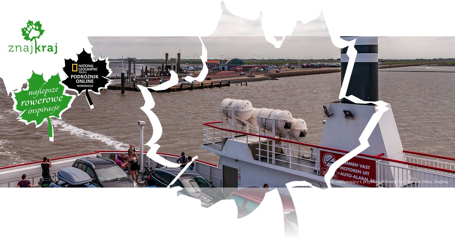 Prom odpływający z przystani Holwerd