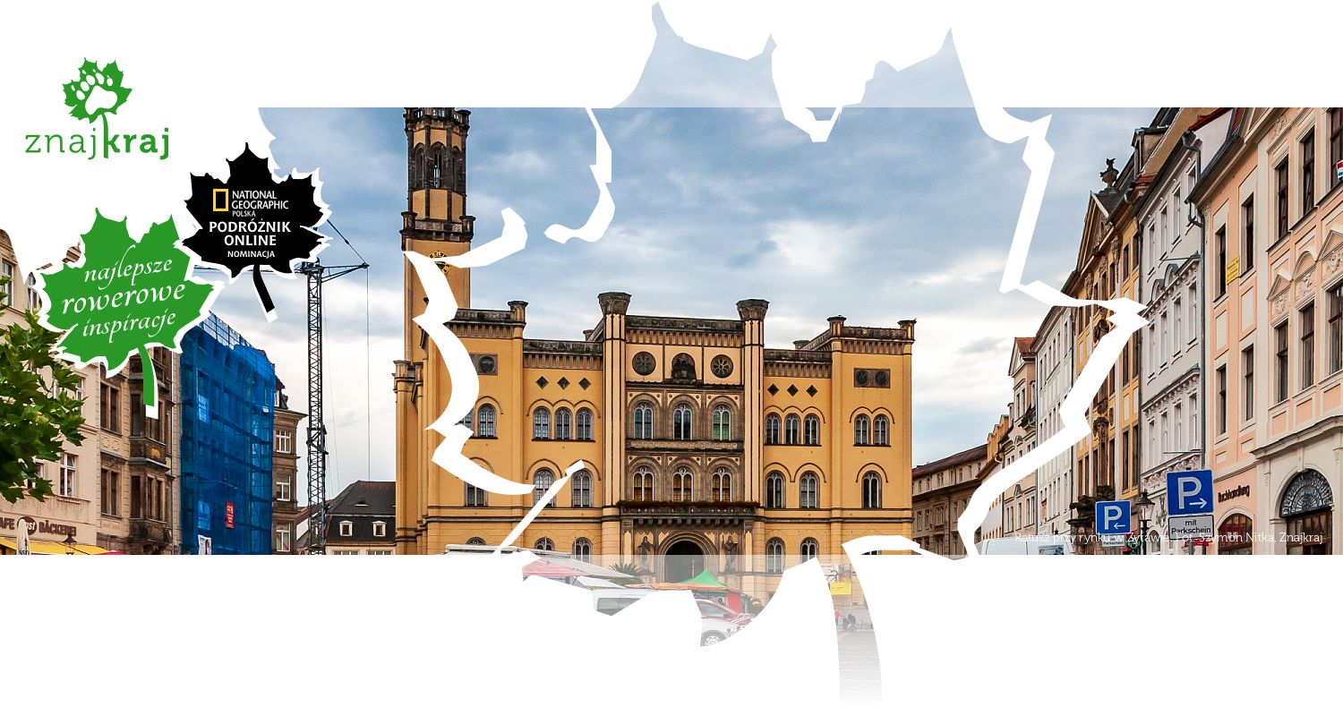 Ratusz przy rynku w Żytawie