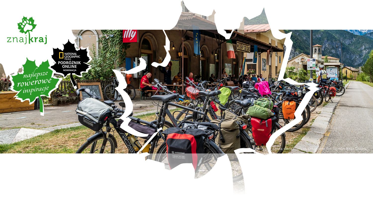 Rowery pod dawną stacją kolejową Chiusaforte