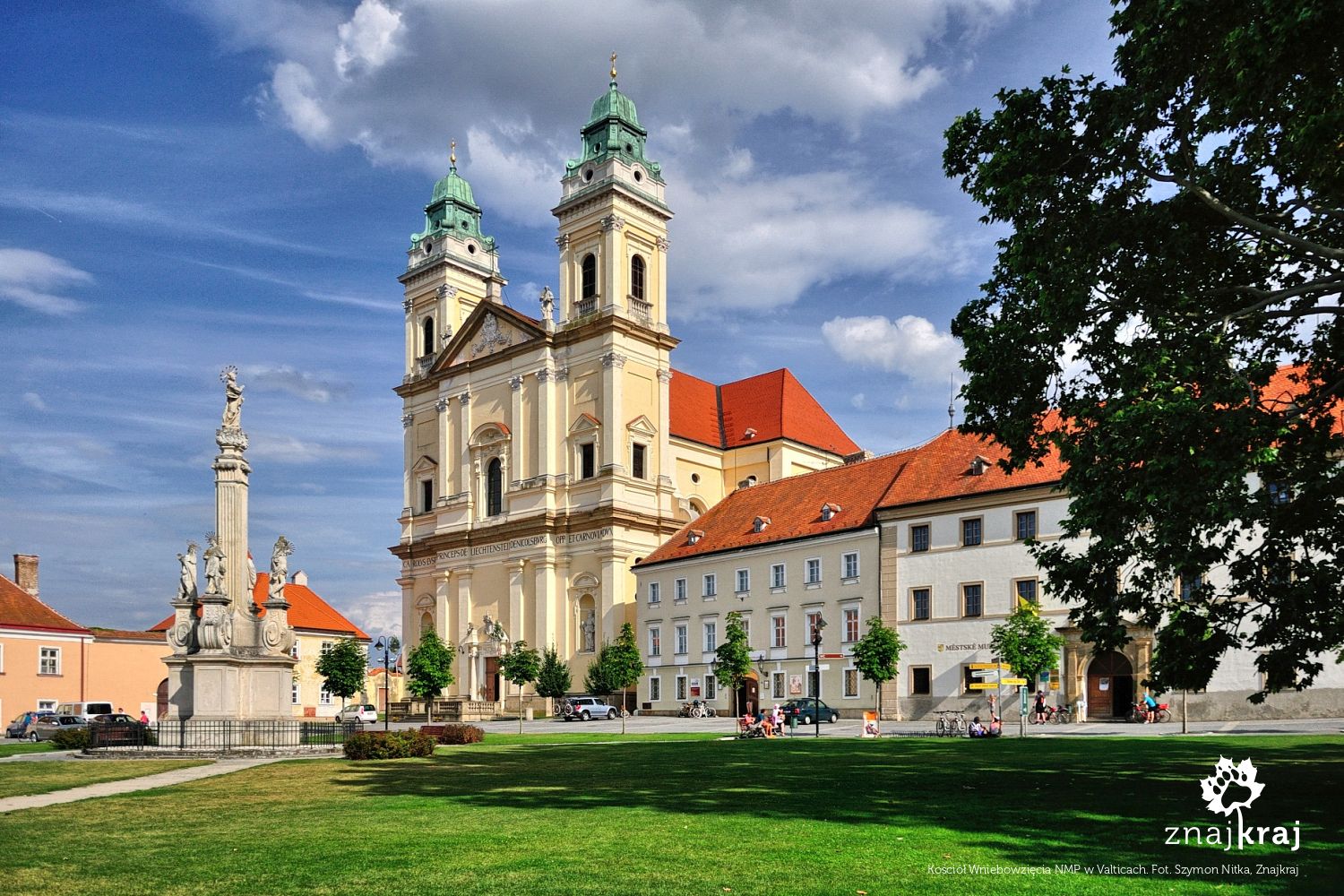Kościół Wniebowzięcia NMP w Valticach Kościół Wniebowzięcia NMP w Valticach