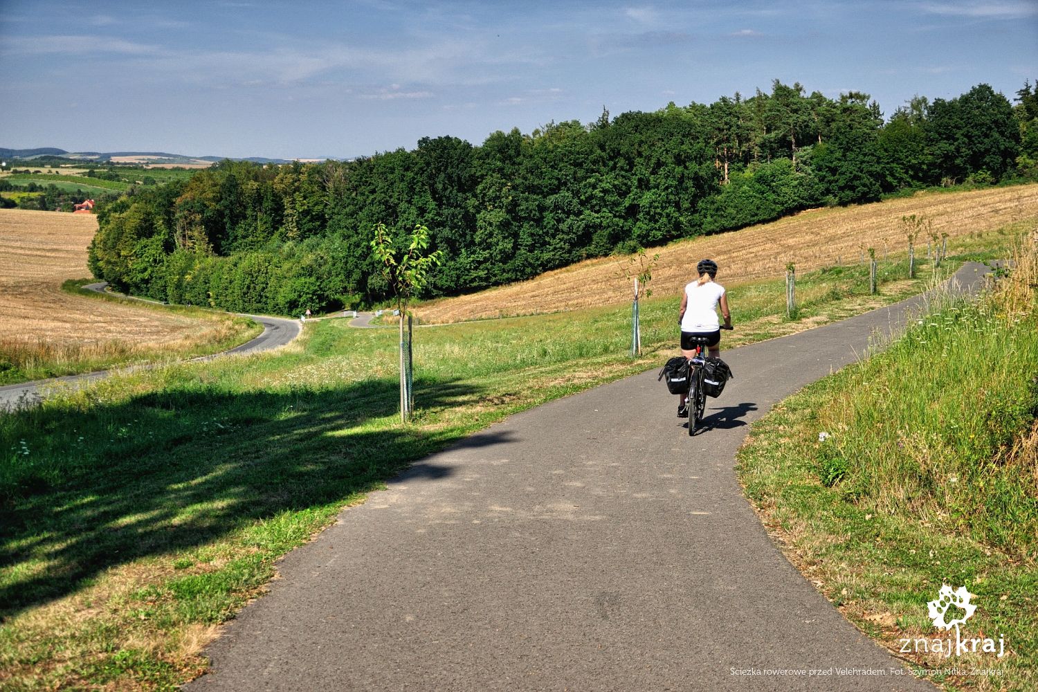 Ścieżka rowerowe przed Velehradem Ścieżka rowerowe przed Velehradem